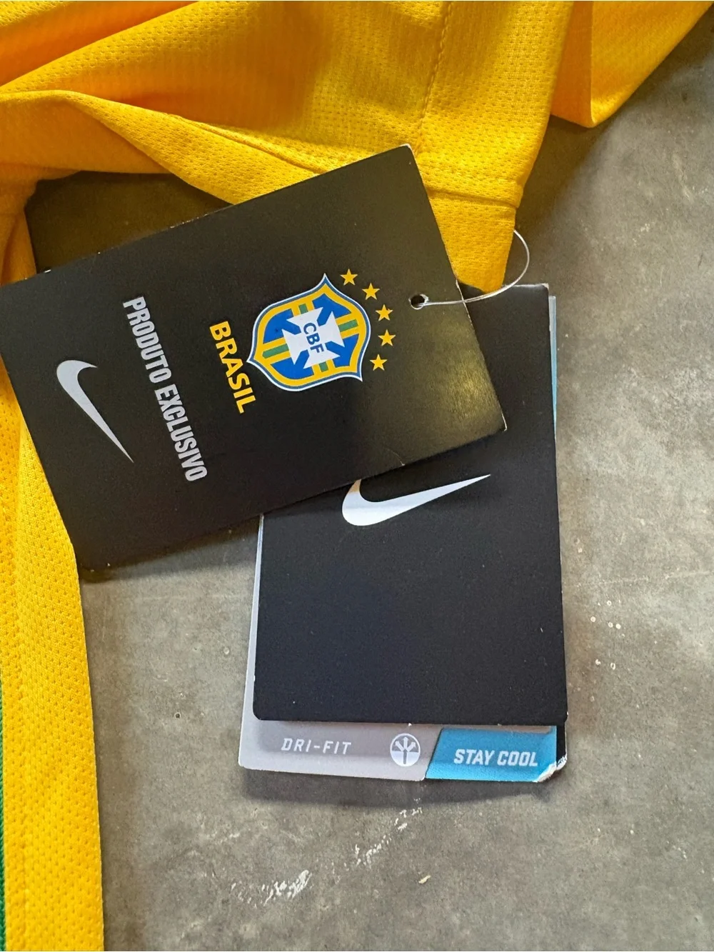 Nike Brasil 2016 Yellow Men's Soccer Jersey NEW
